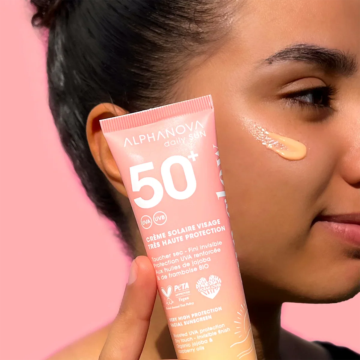 ALPHANOVA DAILY SUN CREME SOLAIRE VISAGE SPF 50+ SUN GLOW 50 ML - Image 2
