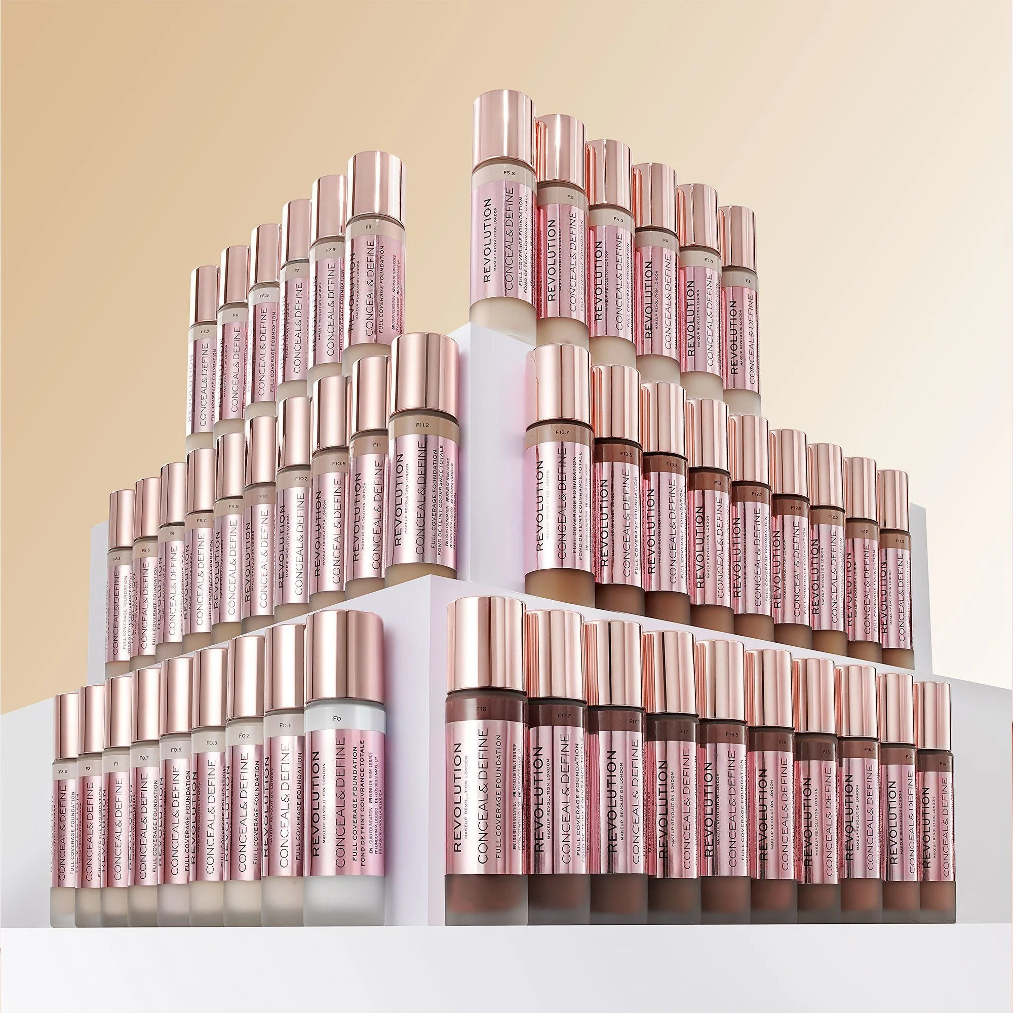 REVOLUTION CONCEAL & DEFINE FOUNDATION F6.5 - Image 4