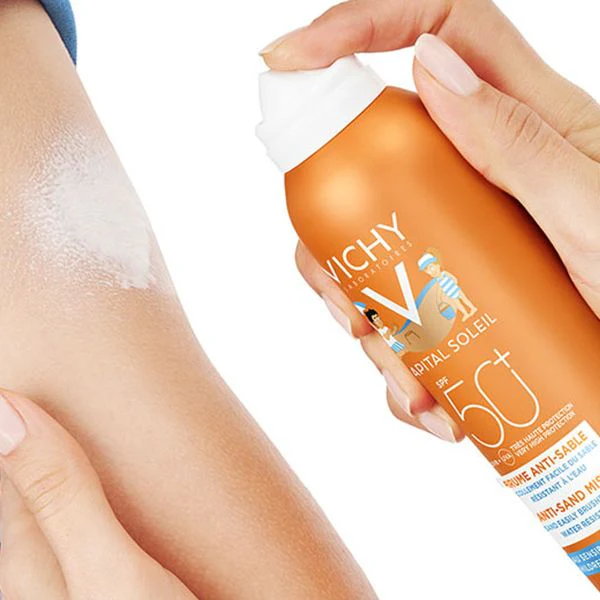 VICHY CAPITAL SOLEIL BRUME SOLAIRE ANTI SABLE ENFANT SPF 50+ 200 ML - Image 3